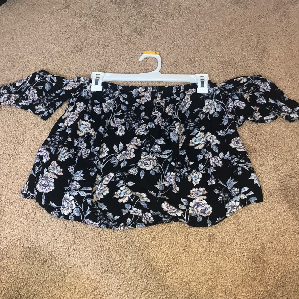 Flowy Off the Shoulder Top